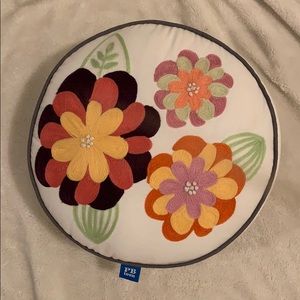 5/$25 Pottery Barn Throw pillow